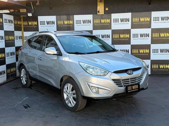 HYUNDAI IX35 2.0 MPFI GLS 4X4 16V GASOLINA 4P AUTOMÁTICO HYUNDAI IX35 2.0 MPFI GLS 4X4 16V GASOLINA 4P AUTOMÁTICO